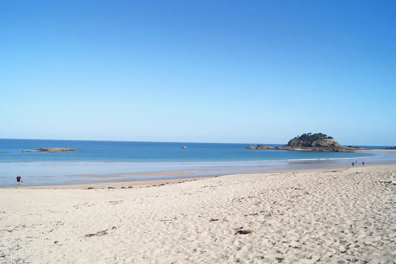 Brise Marine, Maison Cancale 빌라 0*,  프랑스